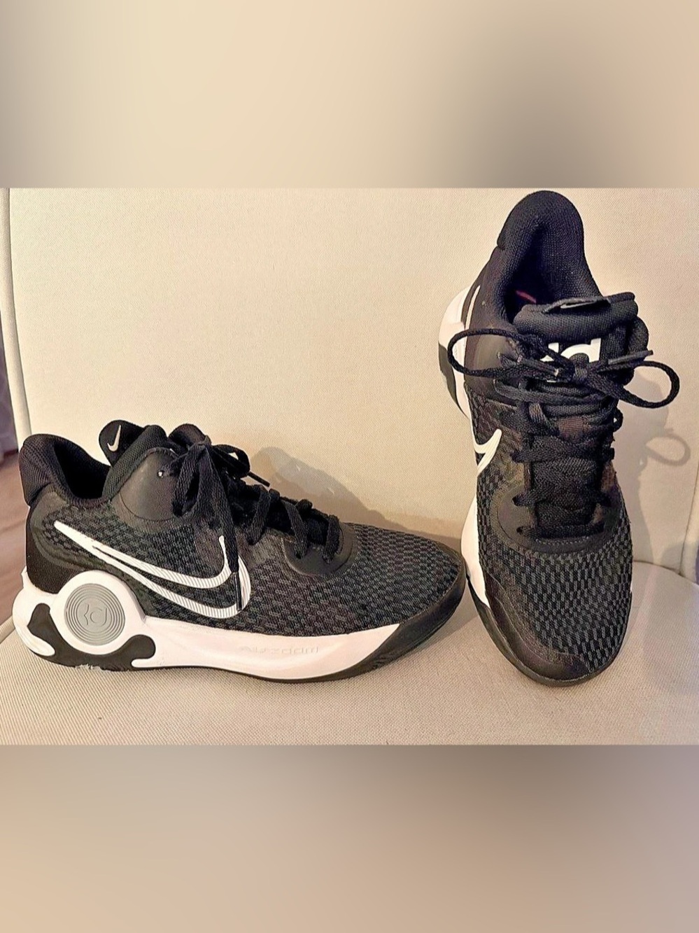 Nike KD Trey 5 IX Basketball Shoes Black & White US 6.5